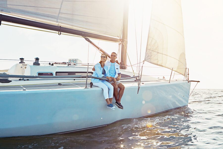 CoupleOnSailboat