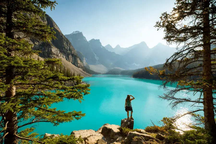 hiker-looking-over-water